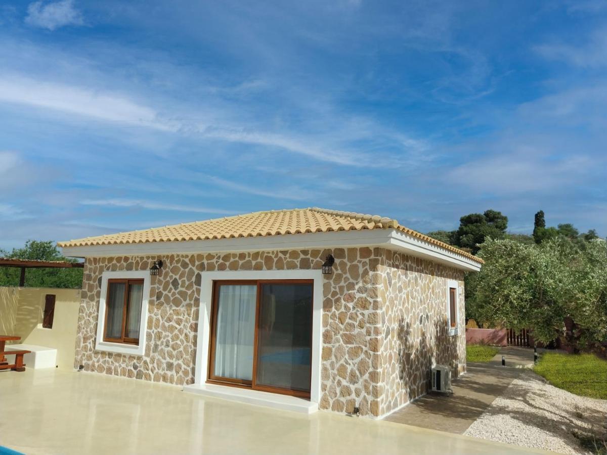 Akrolithos Villas Kouvalata Buitenkant foto