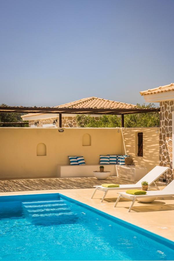 Akrolithos Villas Kouvalata Buitenkant foto